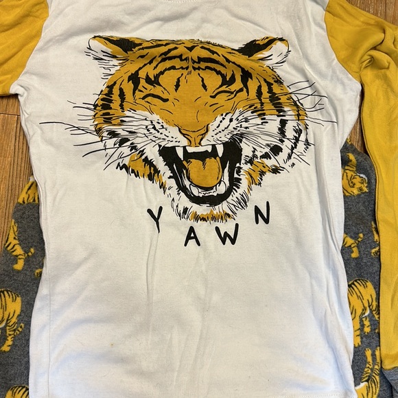 Carters Boys Pajamas Size 14 - Picture 2 of 6